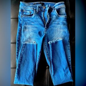 High waisted skinny jeans